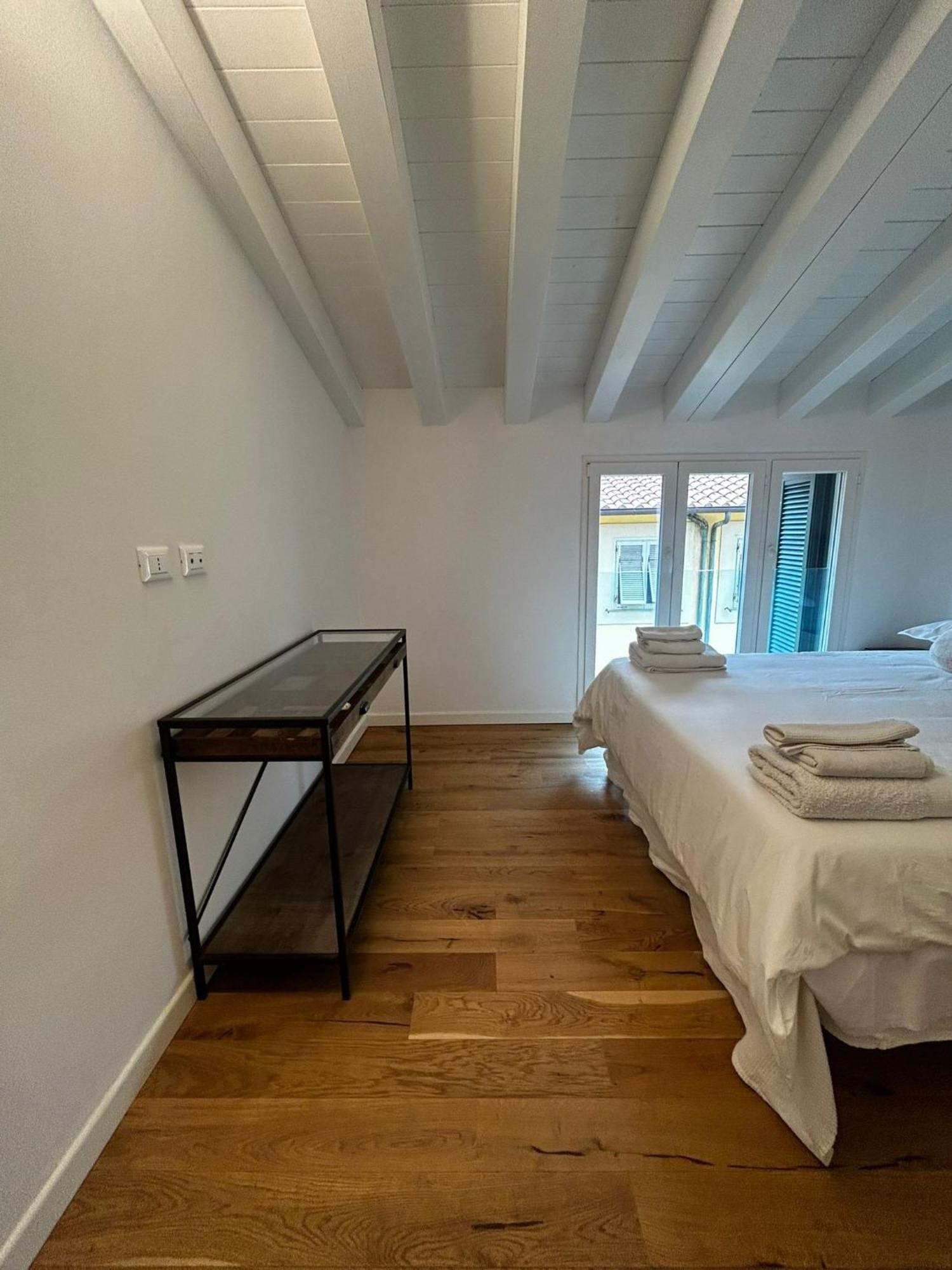 Waterfront Balcony I Grani 5 Resort Grand Suite Livorno Exterior foto